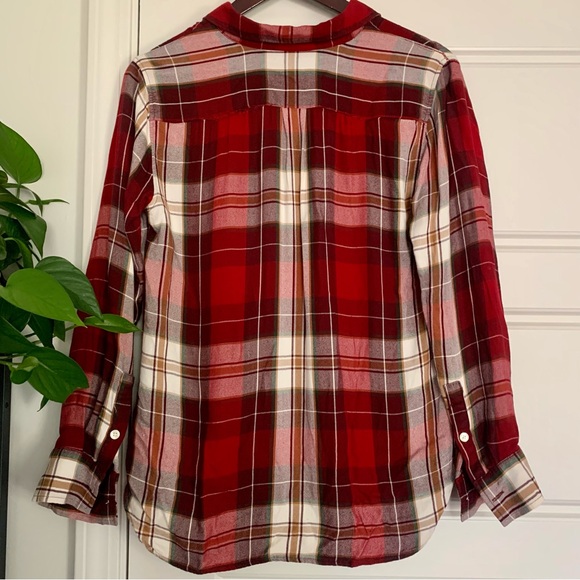 • [Levi’s] Red & White Plaid Flannel • - Picture 6 of 9